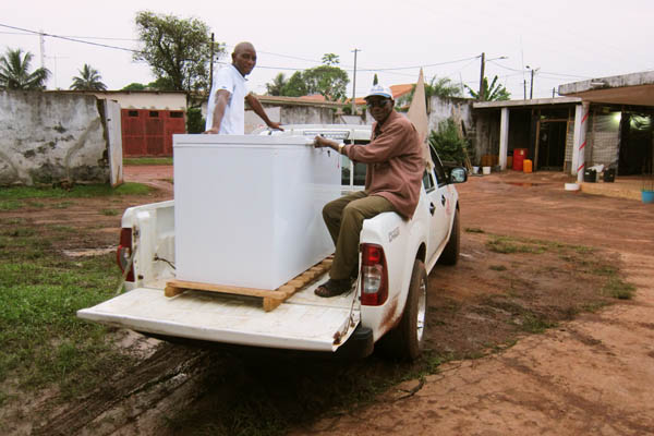 Donating a vaccine fridge to a medical NGO in Tabou, Côte d'Ivoire